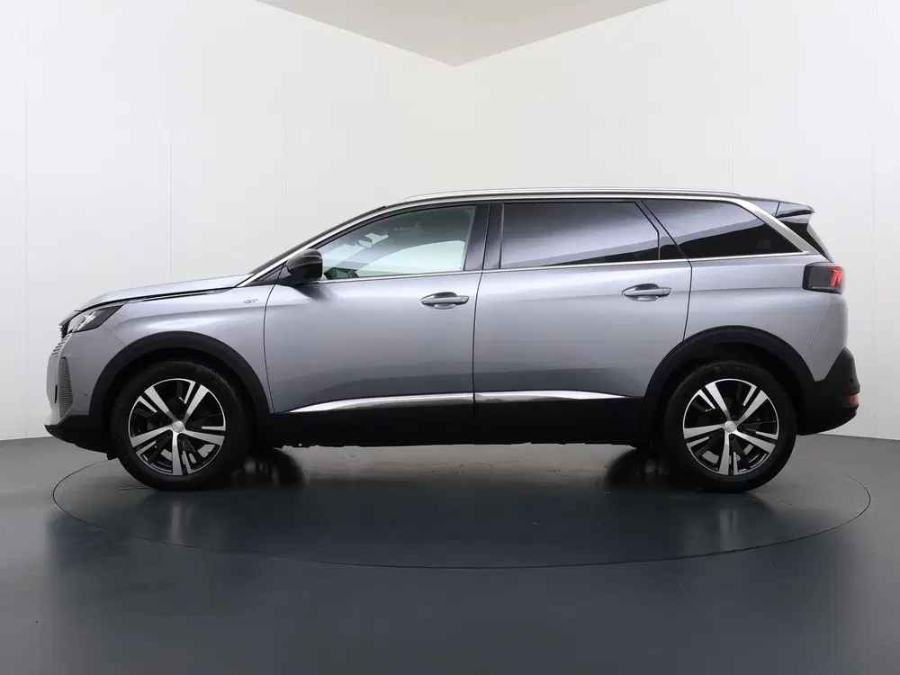 Peugeot 5008 1.2 Hybrid 136 GT 7 PERSOONS uit 2024, foto 5