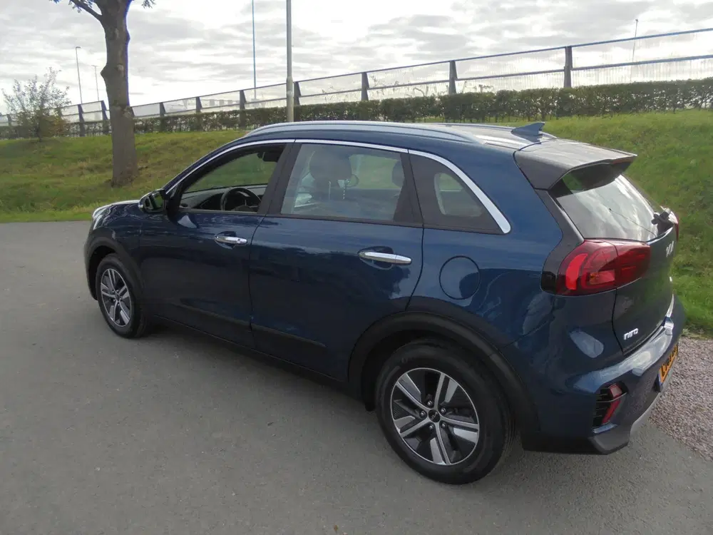 Kia Niro Kia Niro 1.6 GDI Hybrid Dynamic Line airco uit 2021, foto 2