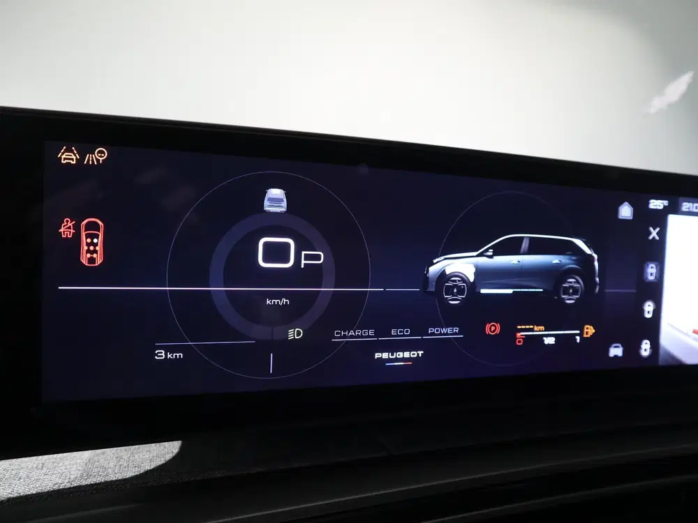 Peugeot 5008 HYBRID 145 GT uit 2025, foto 13