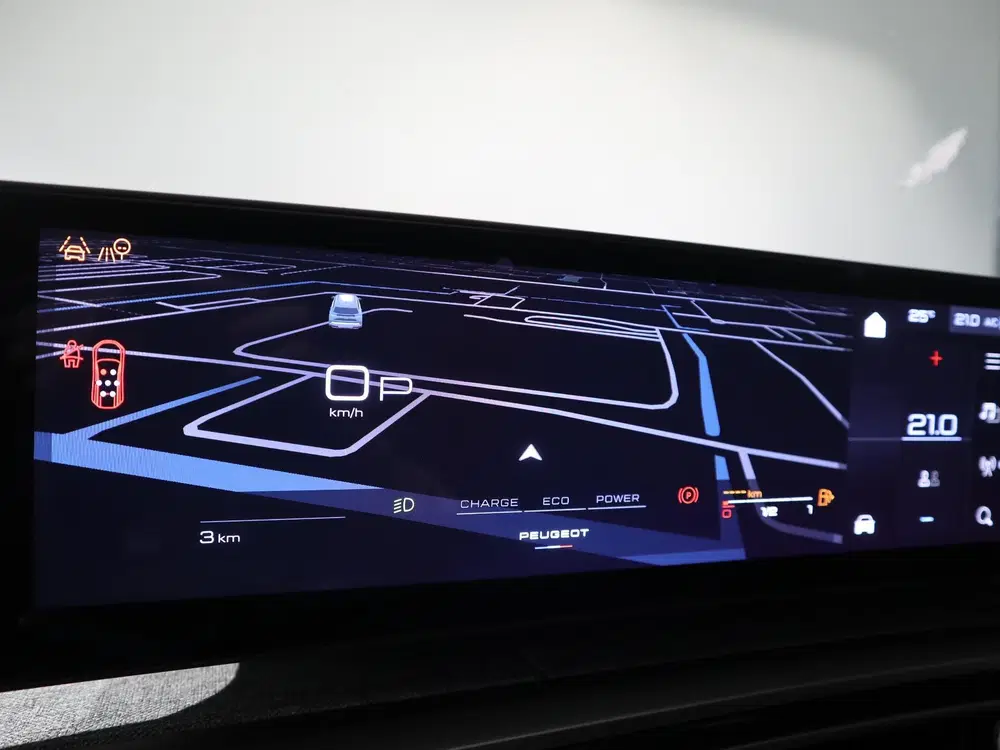 Peugeot 5008 HYBRID 145 GT uit 2025, foto 15