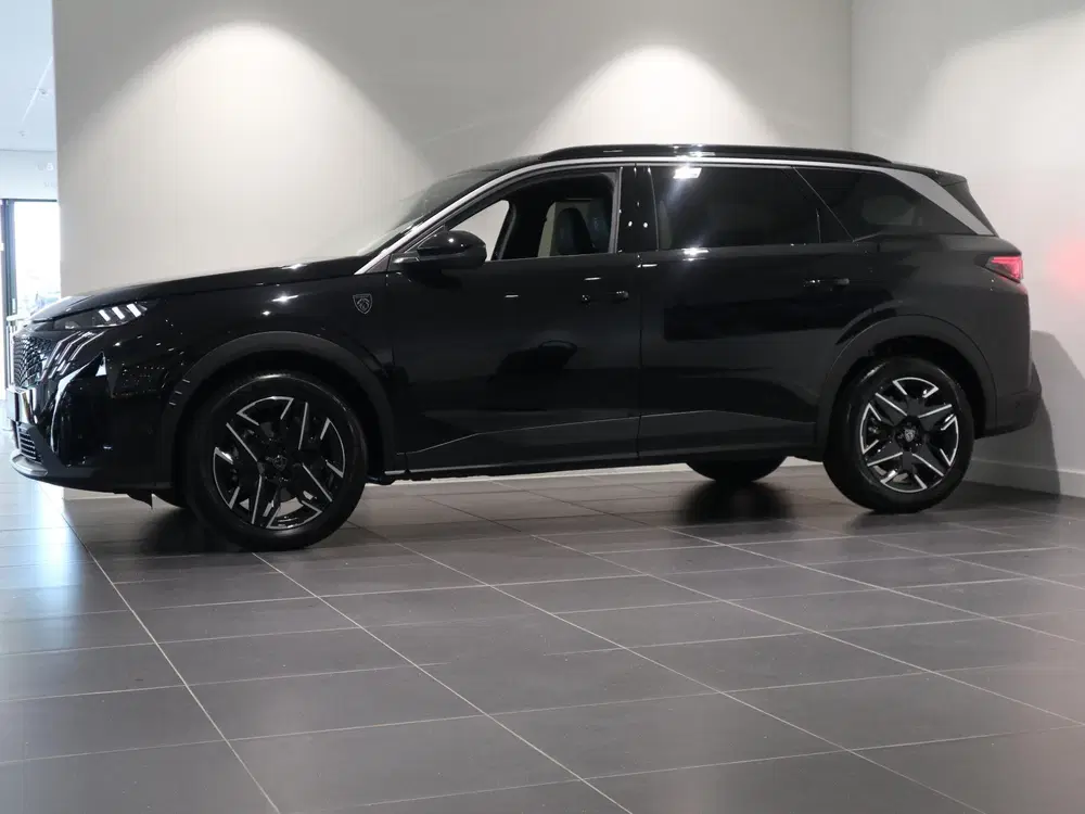 Peugeot 5008 HYBRID 145 GT uit 2025, foto 3