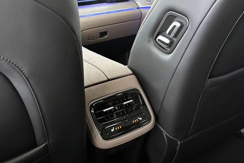 Chery Tiggo 8 PHEV UNIQUE 7-persoons Bruin Leer Snel lev uit 2026, foto 13