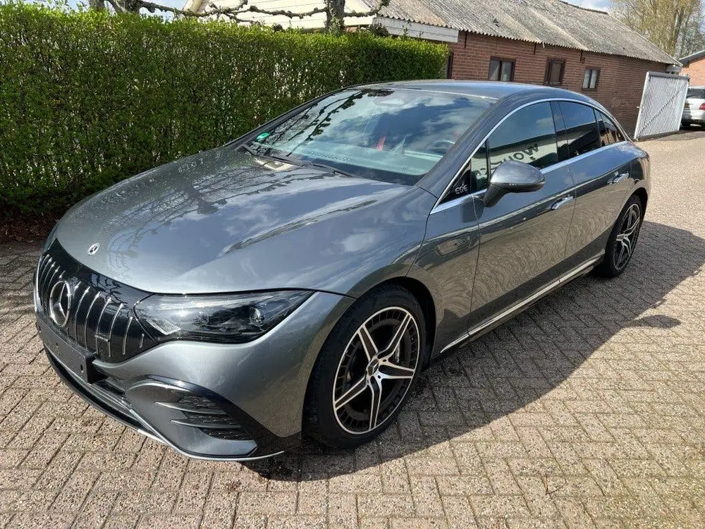 Mercedes-Benz EQE EQE 43 AMG 4-Matic uit 2022, foto 2