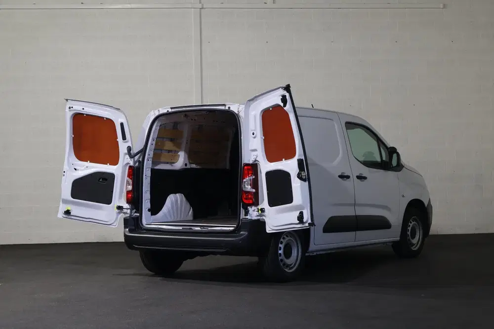 Peugeot Partner 1.2 PureTech 110pk S&S L1 Benzine 10dkm uit 2023, foto 12