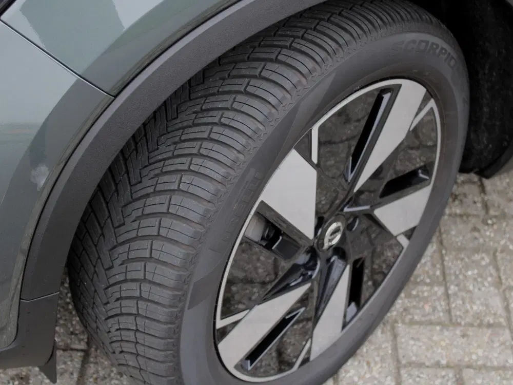 Volvo EX40 Single Motor Extended Range Plus Automaat uit 2025, foto 9