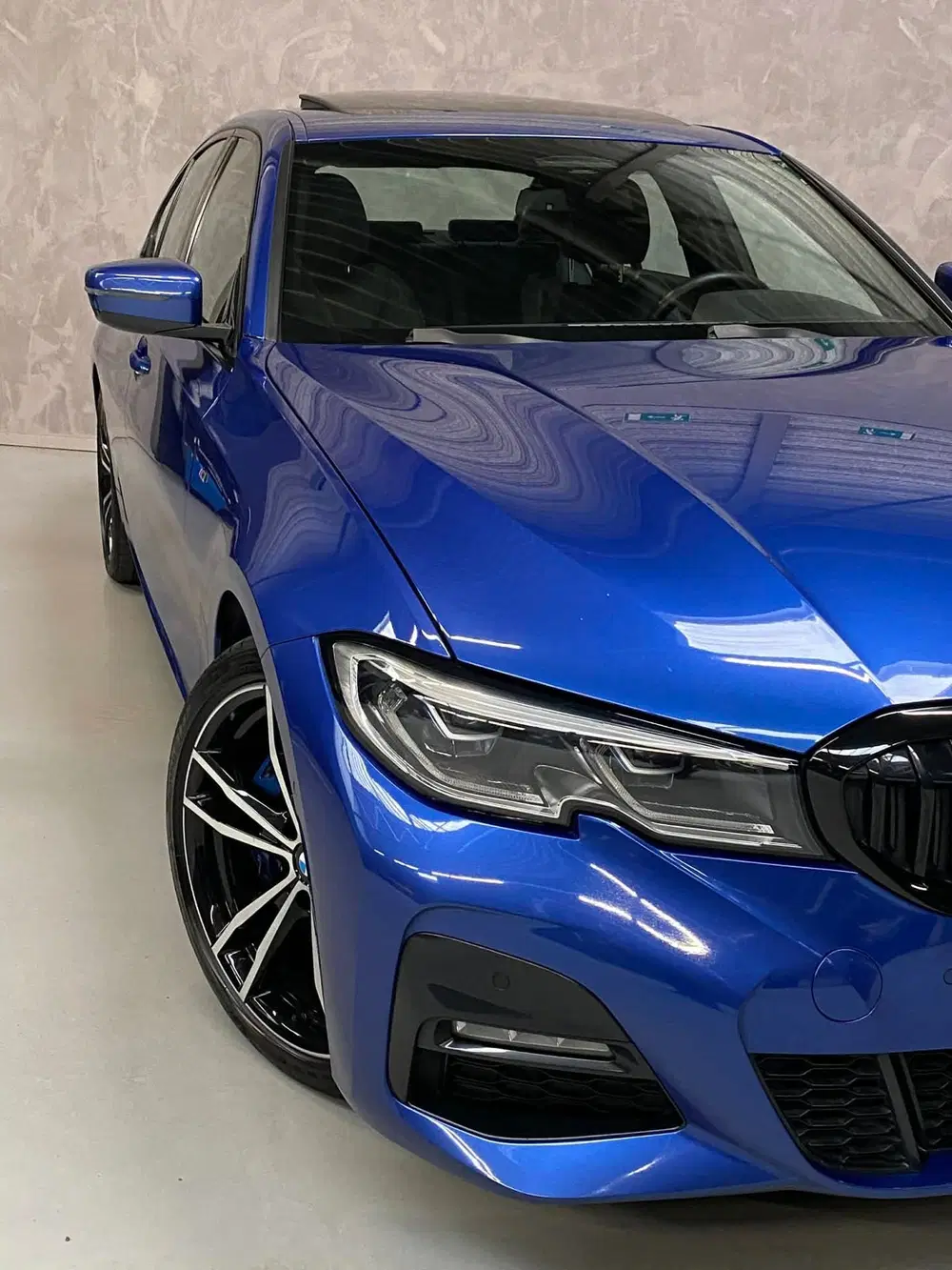 BMW 3-serie 330d xDrive High Executive uit 2020, foto 9