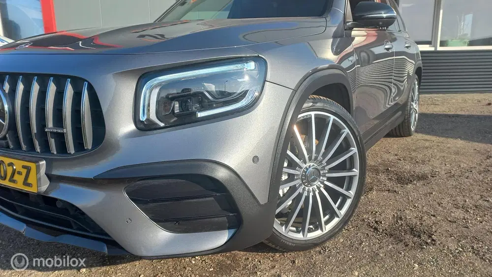 Mercedes-Benz GLB Mercedes Glb AMG uit 2020, foto 4