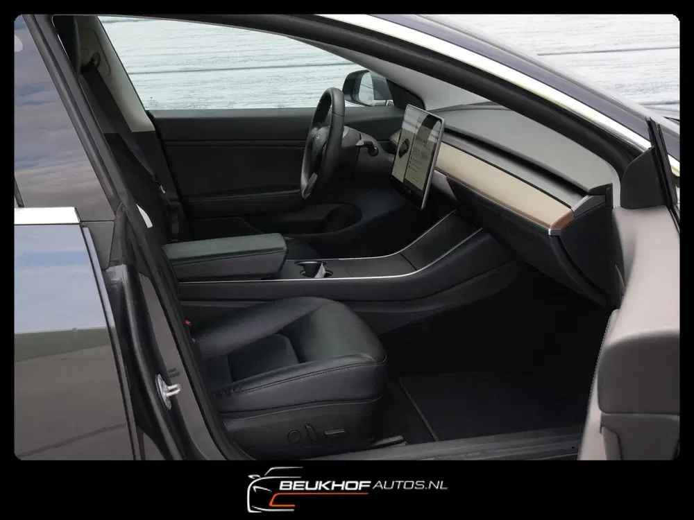 Tesla Model 3 Long Range AWD 75 kWh FSD Pano Leer Soh 90 uit 2019, foto 10