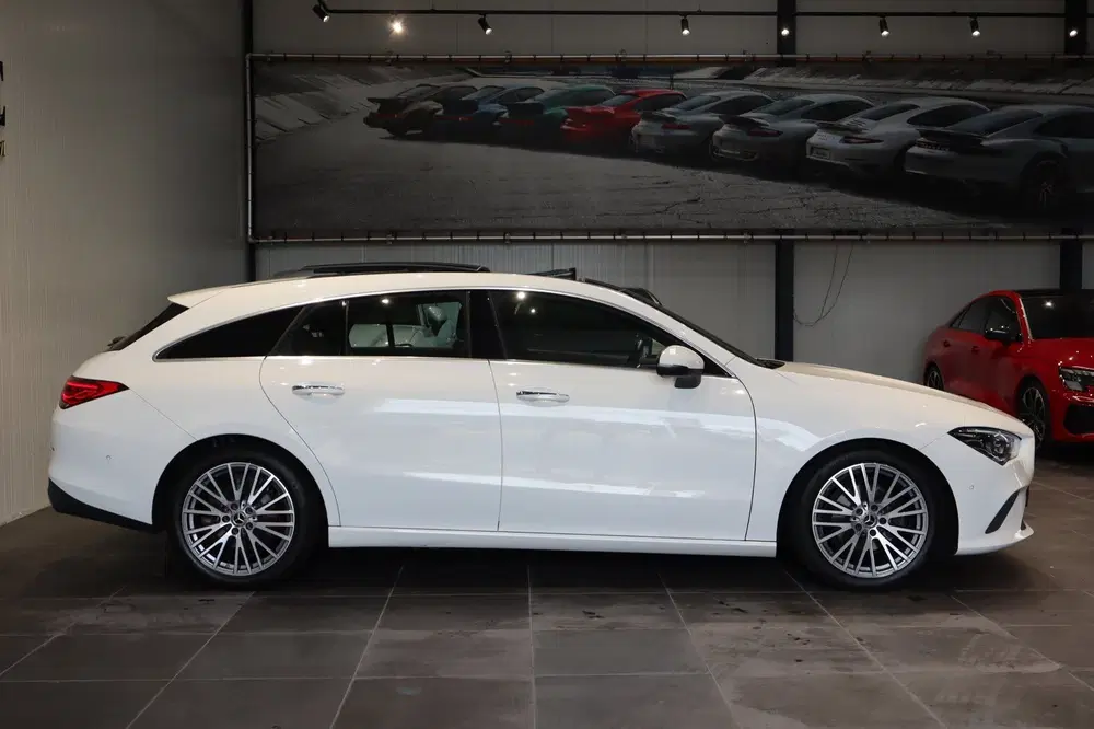 Mercedes-Benz CLA 180 Business Solutio uit 2021, foto 12