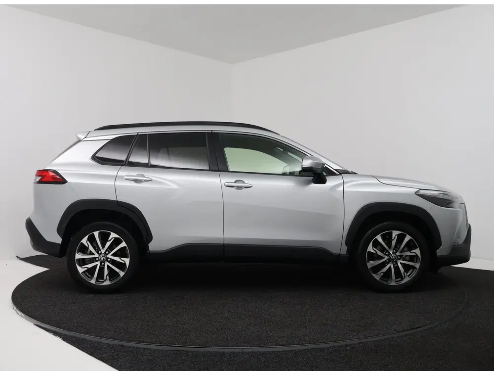 Toyota Corolla Cross Hybrid 140 Style uit 2023, foto 12
