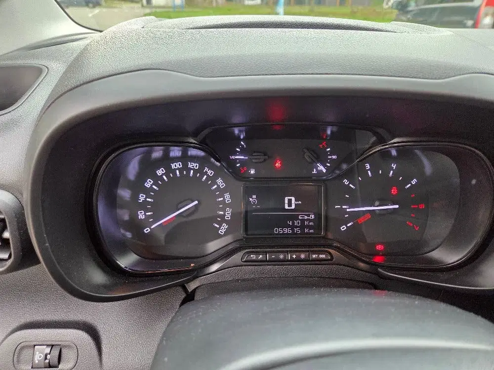 Fiat Doblo 1.5 Bluehdi 100pk S&S L1 2023 Grijs uit 2023, foto 6