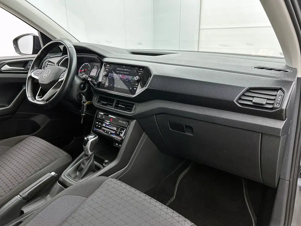 Volkswagen T-Cross 1.5 TSI Life Automaat uit 2021, foto 13