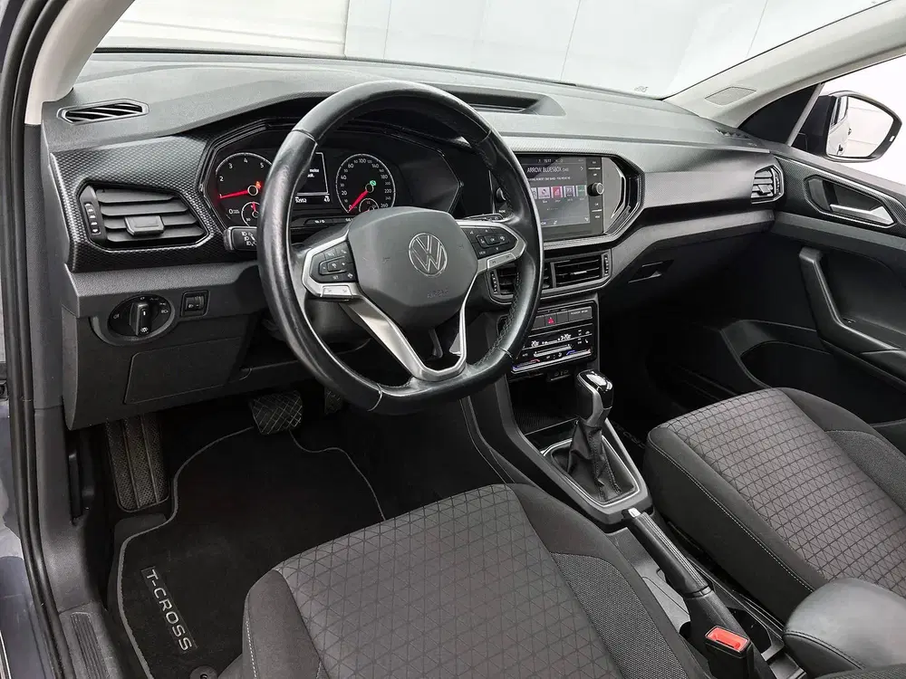 Volkswagen T-Cross 1.5 TSI Life Automaat uit 2021, foto 14