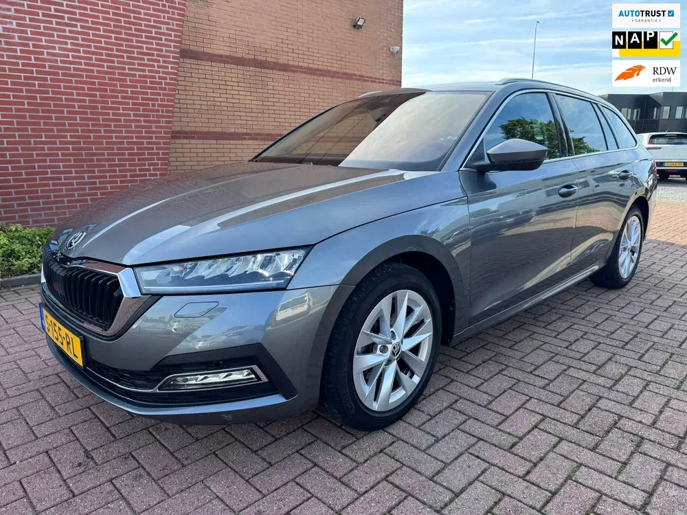 Skoda Octavia 1.0 e-TSI Business Edition Plus uit 2023