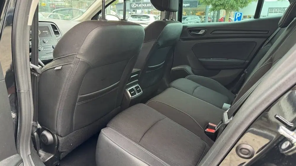 Renault Megane Mégane 1.3 TCe Limited uit 2019, foto 11