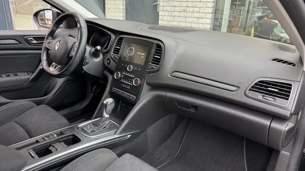 Renault Megane Mégane 1.3 TCe Limited uit 2019, foto 13