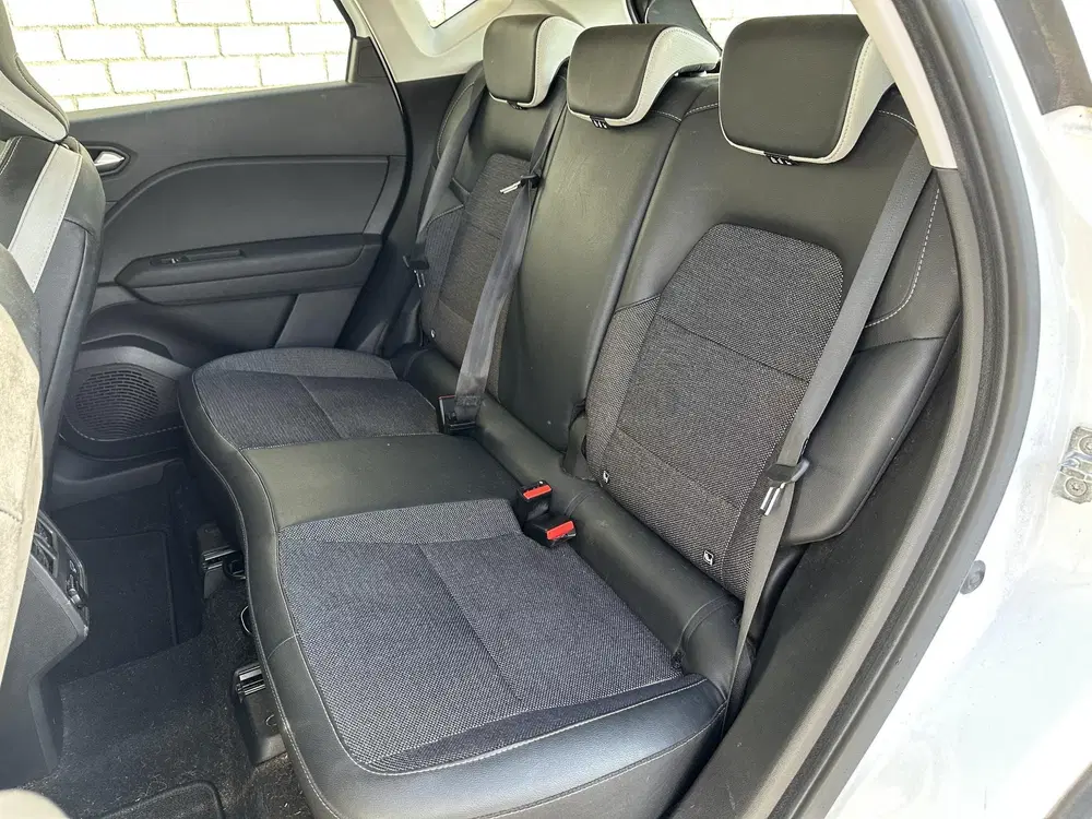Renault Captur 1.0 TCe 90 Intens uit 2021, foto 8