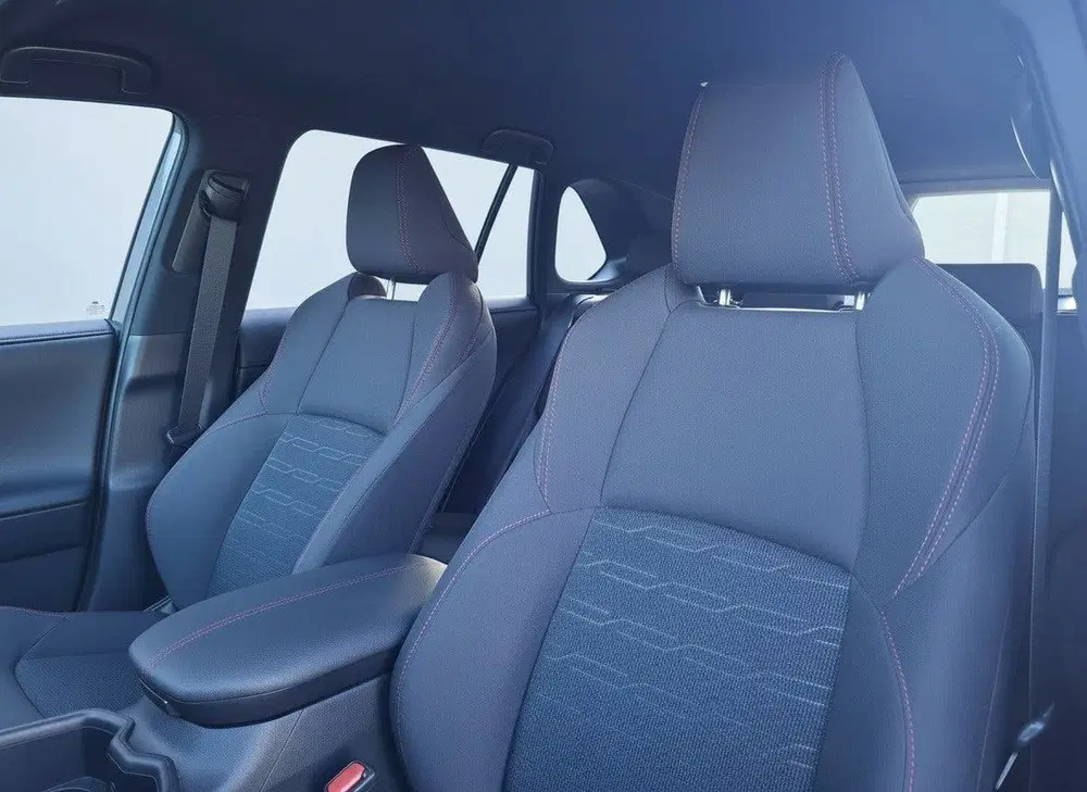 Toyota RAV 4 2.5 Plug-in Hybrid AWD Dynamic uit 2025, foto 11