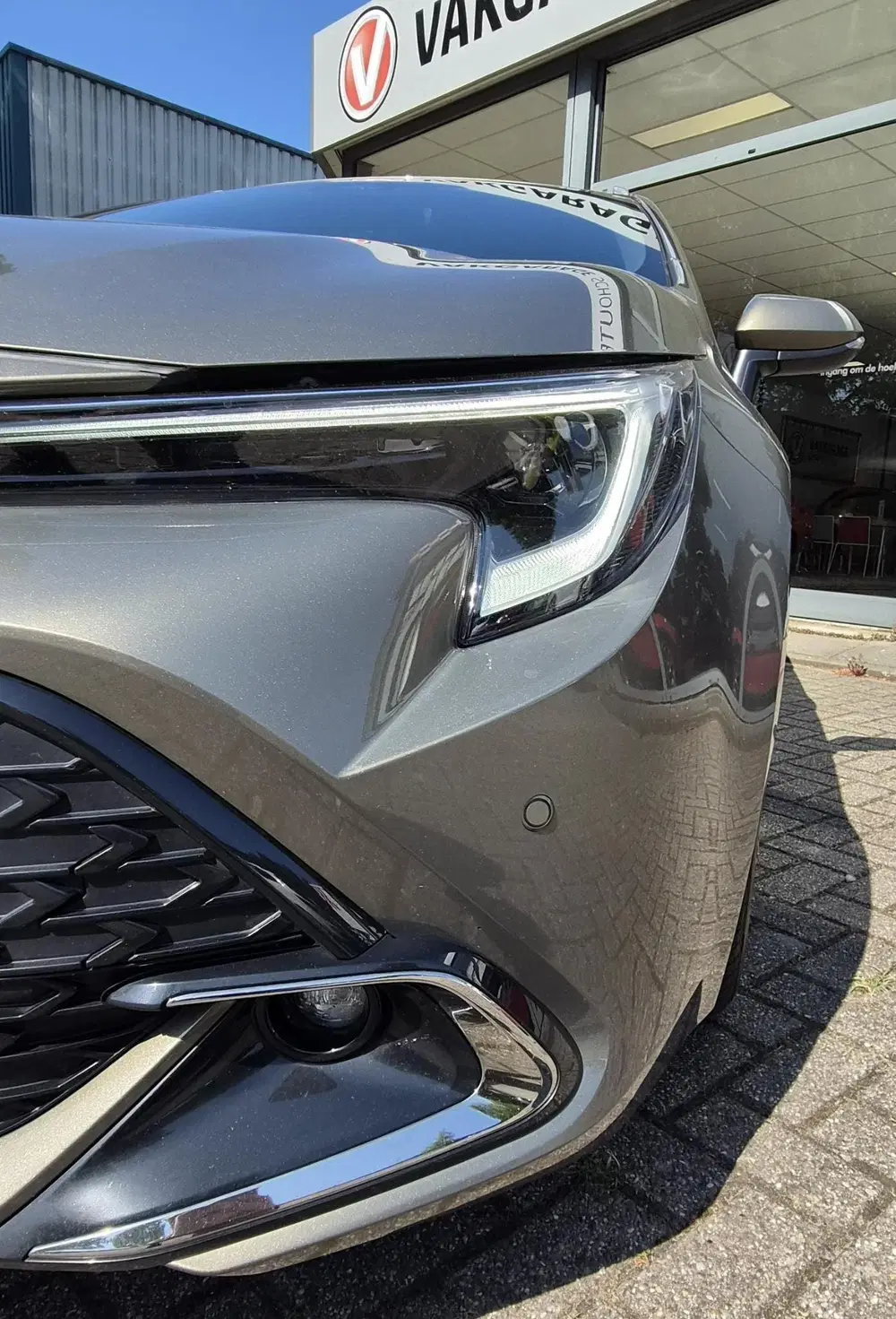 Toyota Corolla 2.0 Hybrid Business Plus uit 2024, foto 4
