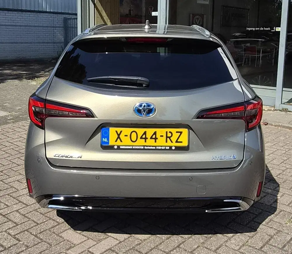 Toyota Corolla 2.0 Hybrid Business Plus uit 2024, foto 7
