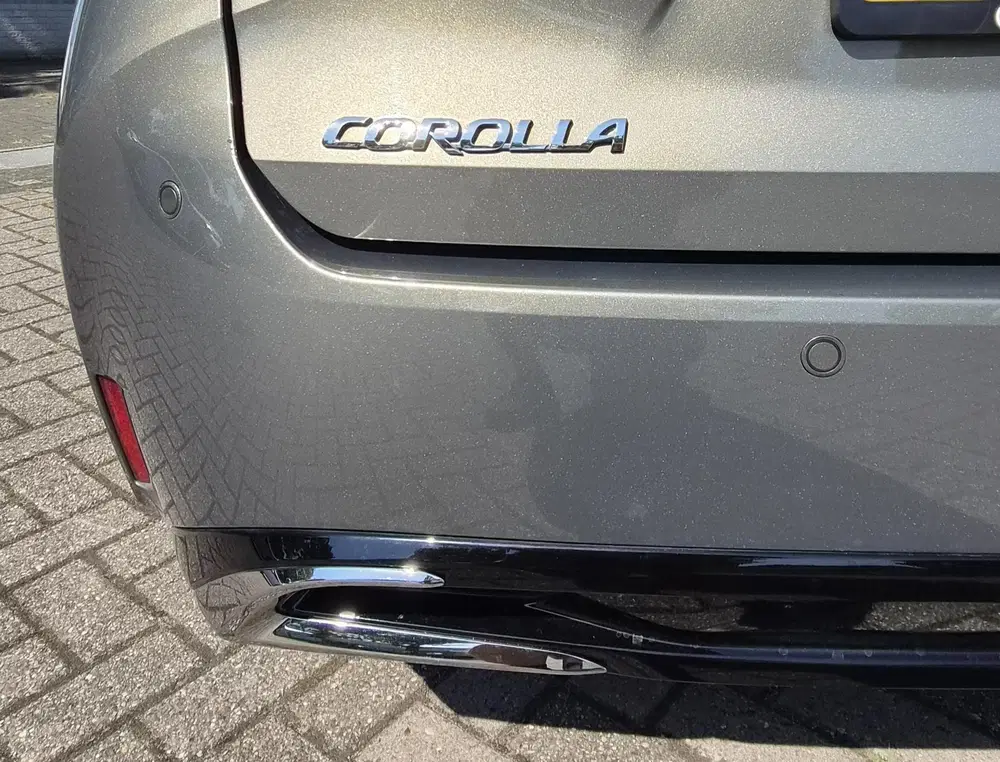 Toyota Corolla 2.0 Hybrid Business Plus uit 2024, foto 8