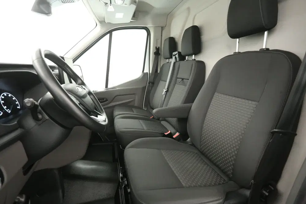 Ford Transit 68 kWh L2H2 uit 2024, foto 11