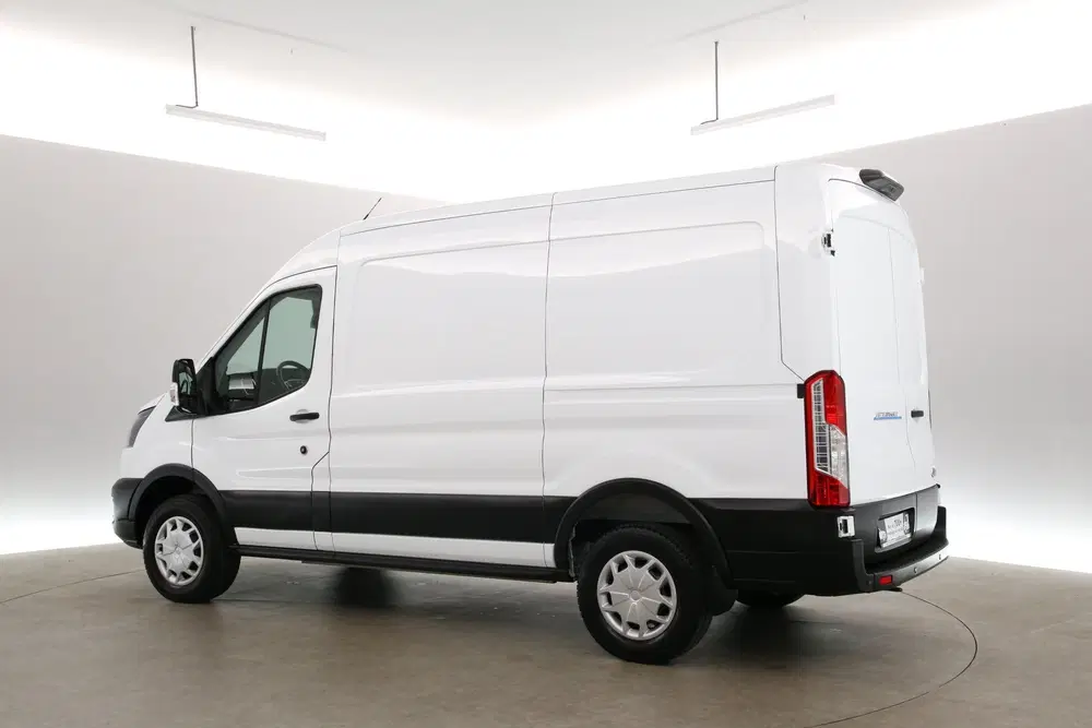 Ford Transit 68 kWh L2H2 uit 2024, foto 4
