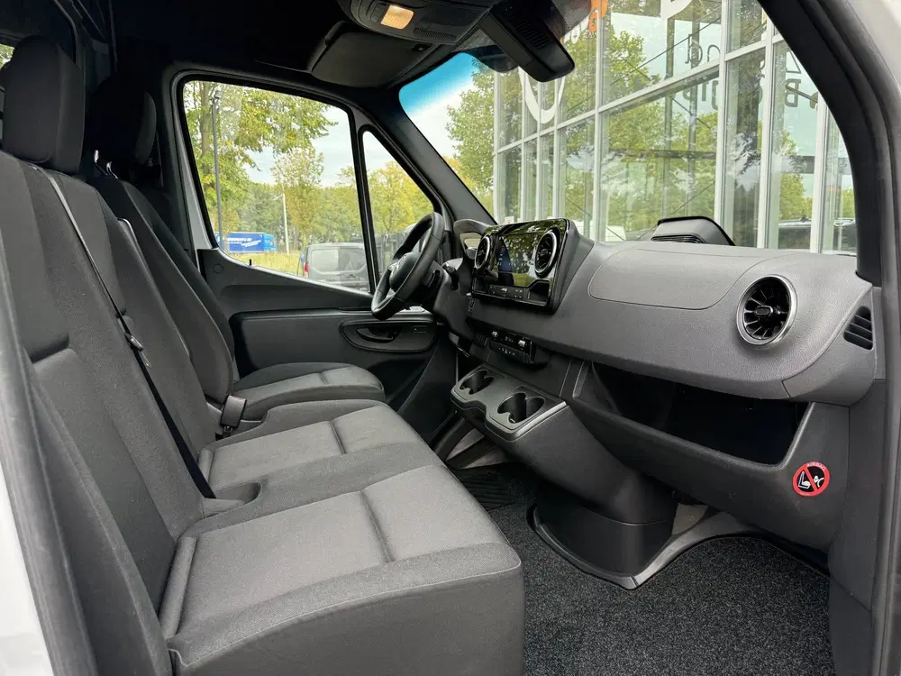 Mercedes-Benz Sprinter 317 1.9 CDI L3H2 RWD uit 2024, foto 12