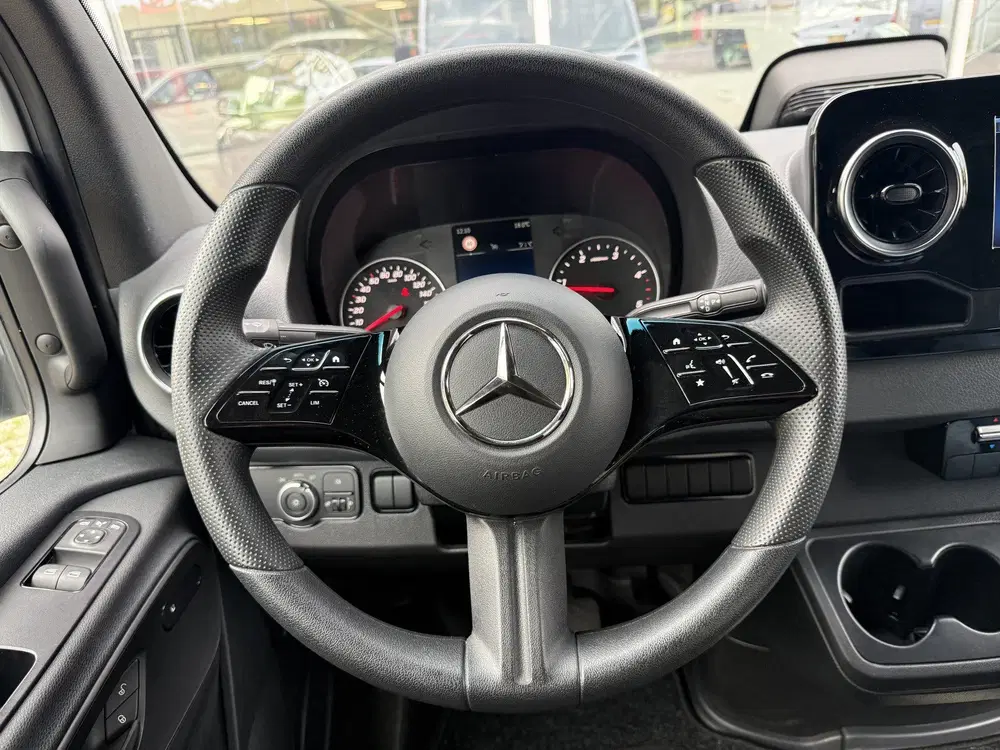 Mercedes-Benz Sprinter 317 1.9 CDI L3H2 RWD uit 2024, foto 14