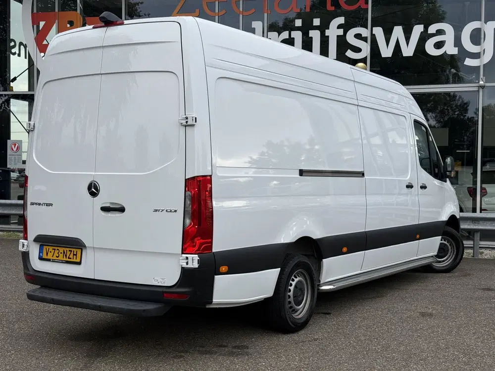 Mercedes-Benz Sprinter 317 1.9 CDI L3H2 RWD uit 2024, foto 3