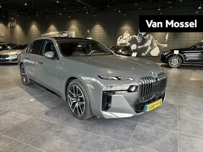 BMW i7 eDrive50 106 kWh uit 2025