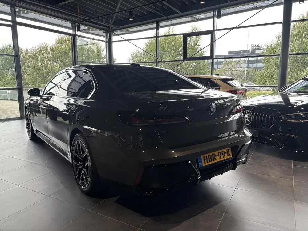 BMW i7 eDrive50 106 kWh uit 2025, foto 4