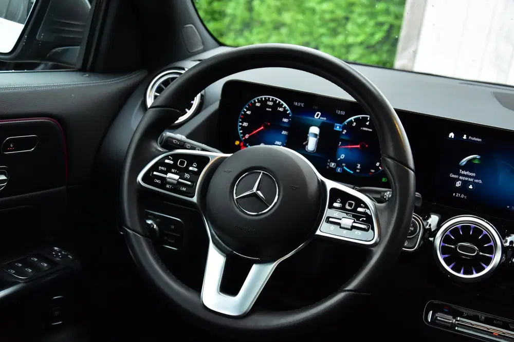 Mercedes-Benz GLA 180 Business Solution Luxury uit 2021, foto 15