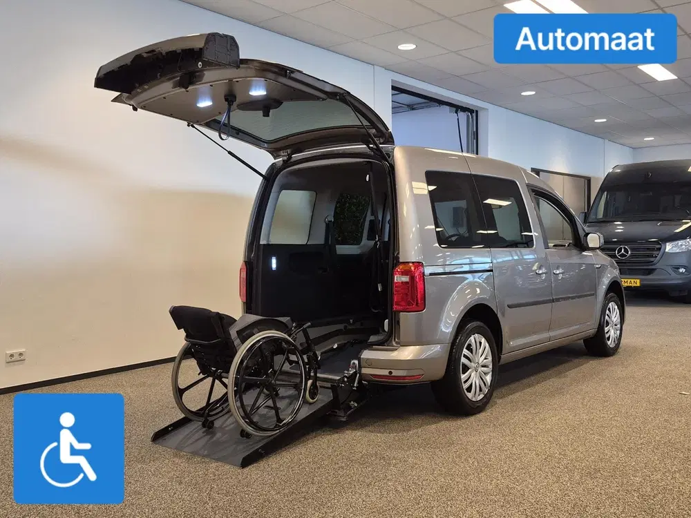 Volkswagen Caddy Rolstoelauto Automaat 3+1 of 5+0 uit 2019, foto 2