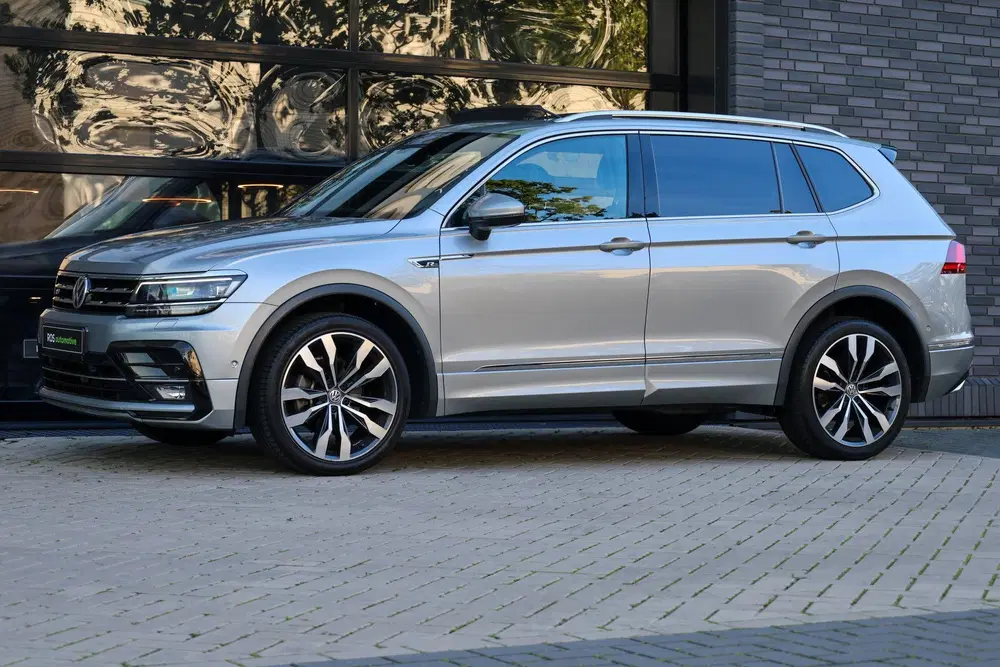 Volkswagen Tiguan Allspace 1.5 TSI Highline Business R 7p. uit 2020, foto 12