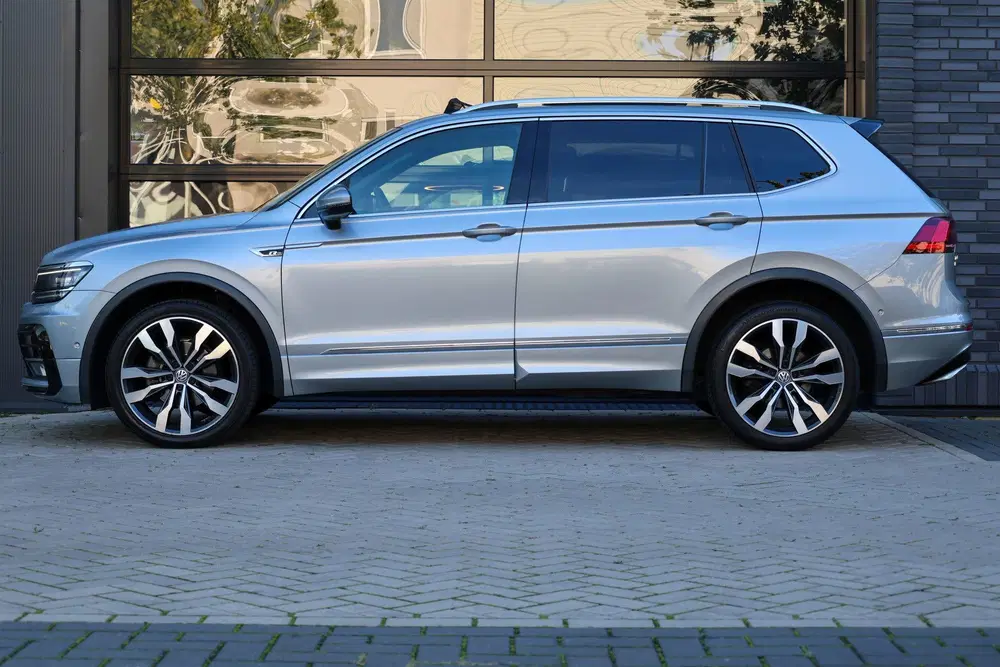 Volkswagen Tiguan Allspace 1.5 TSI Highline Business R 7p. uit 2020, foto 14