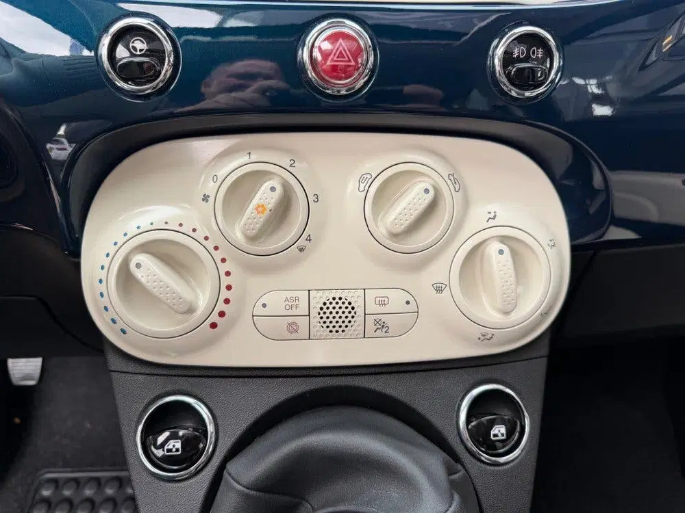 Fiat 500 1.0 HYBRID DOLCEVITA AIRCO PANO NAVI PDC C uit 2021, foto 6