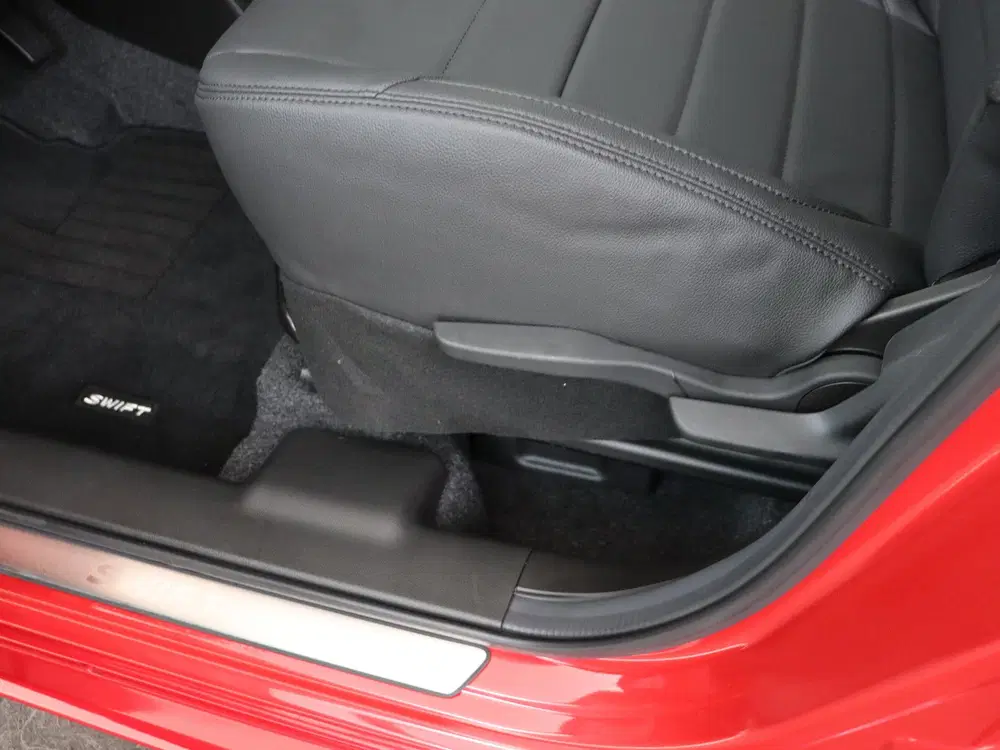 Suzuki Swift 1.2 60Th Edition Smart Hybrid AUTOMAAT uit 2026, foto 12