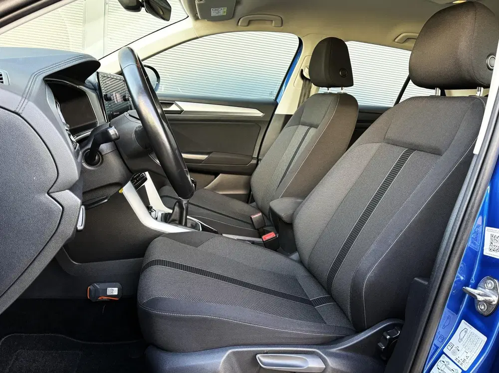 Volkswagen T-Roc 1.0 TSI 110pk Life uit 2023, foto 4
