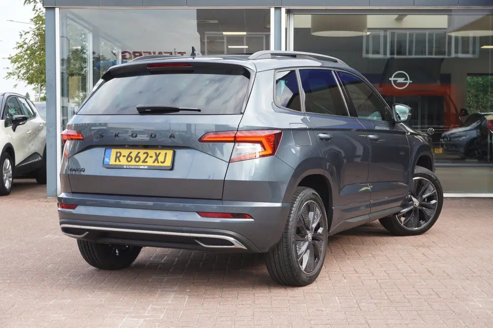 Skoda Karoq 1.5 TSI ACT Sportline Business Automaat uit 2022, foto 4