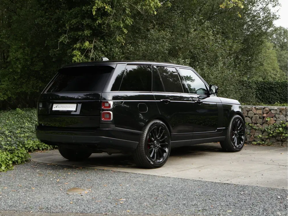 Land Rover Range Rover D300 Vogue Black Design Pack uit 2020, foto 10