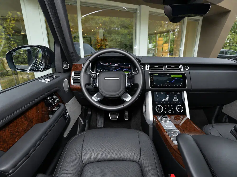 Land Rover Range Rover D300 Vogue Black Design Pack uit 2020, foto 14