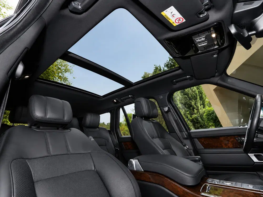 Land Rover Range Rover D300 Vogue Black Design Pack uit 2020, foto 5