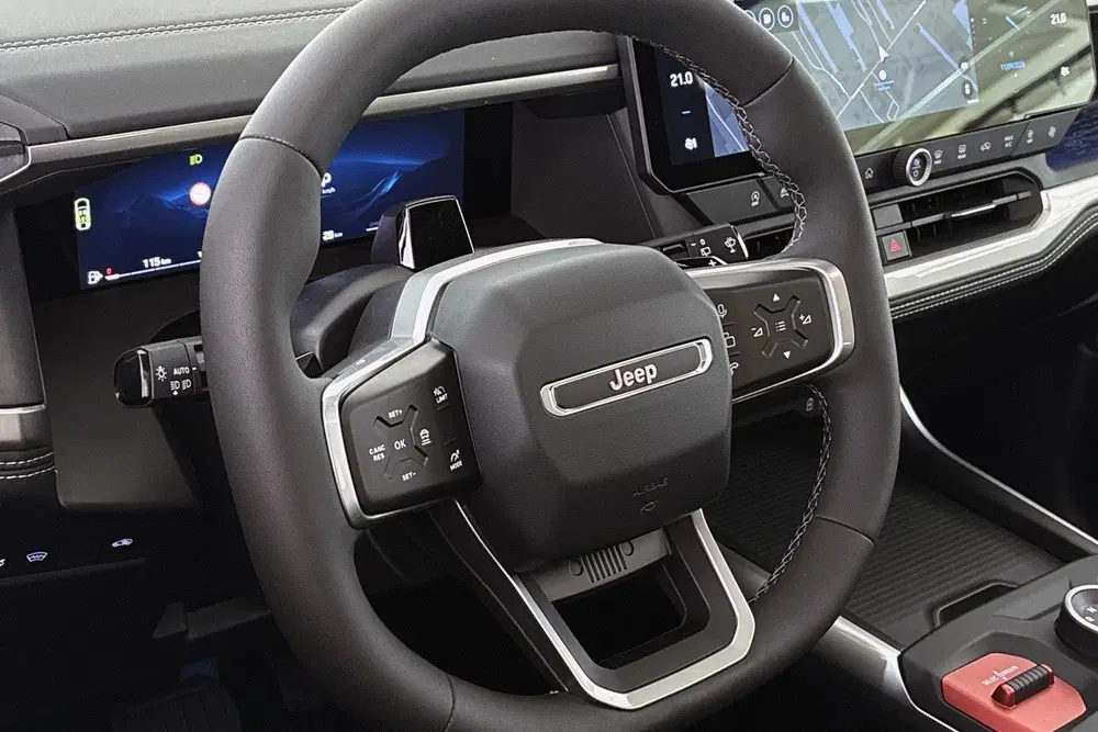 Jeep Compass 1.2 e-Hybrid Summit uit 2026, foto 12