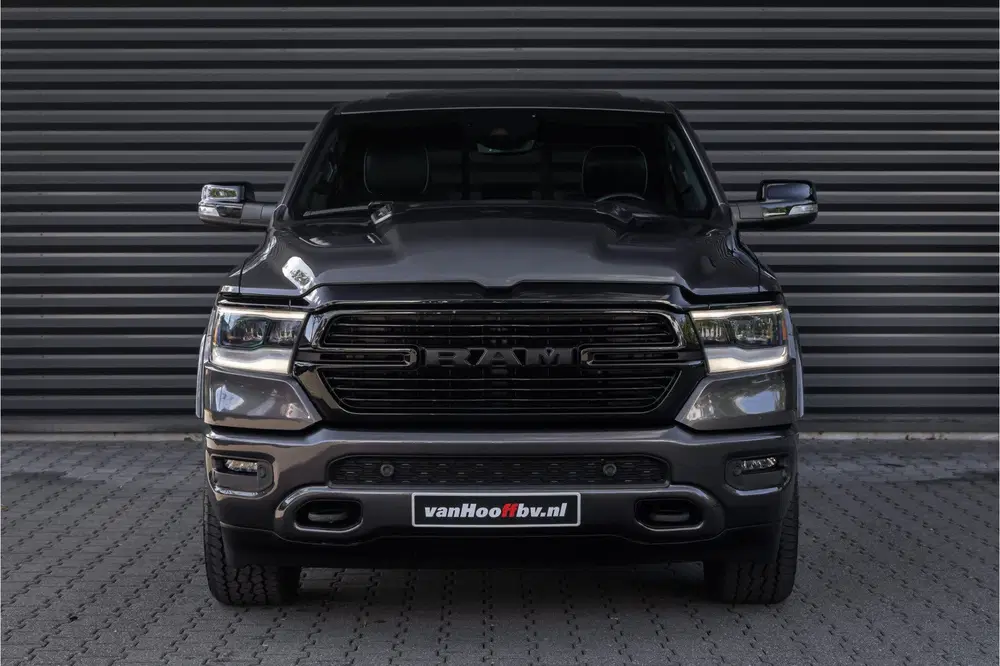 Dodge RAM 5.7 V8 4x4 Crew Cab Laramie Pano uit 2021, foto 3