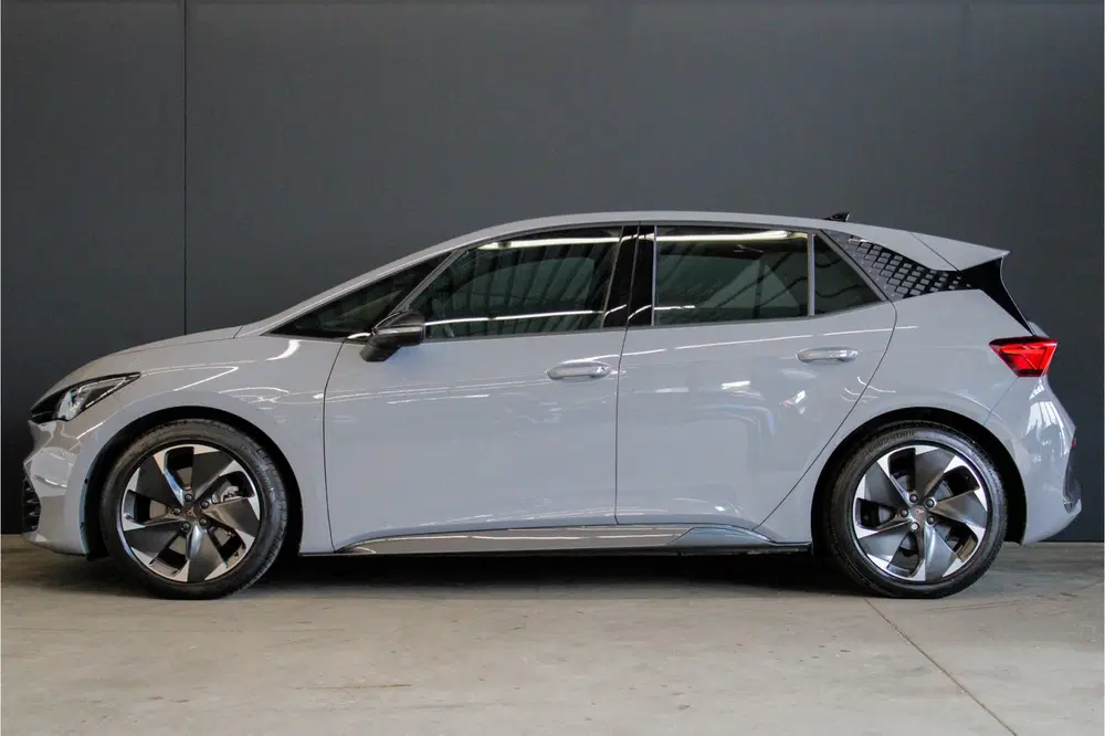 Cupra Born E-Boost 63 kWh 231pk uit 2024, foto 14