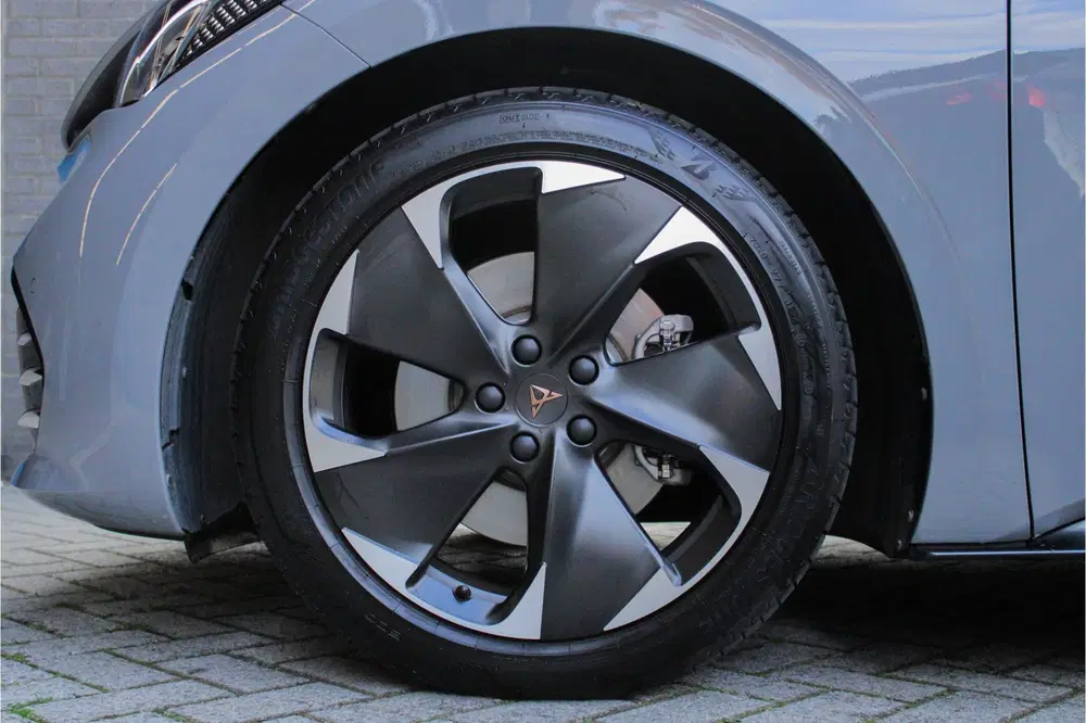 Cupra Born E-Boost 63 kWh 231pk uit 2024, foto 15