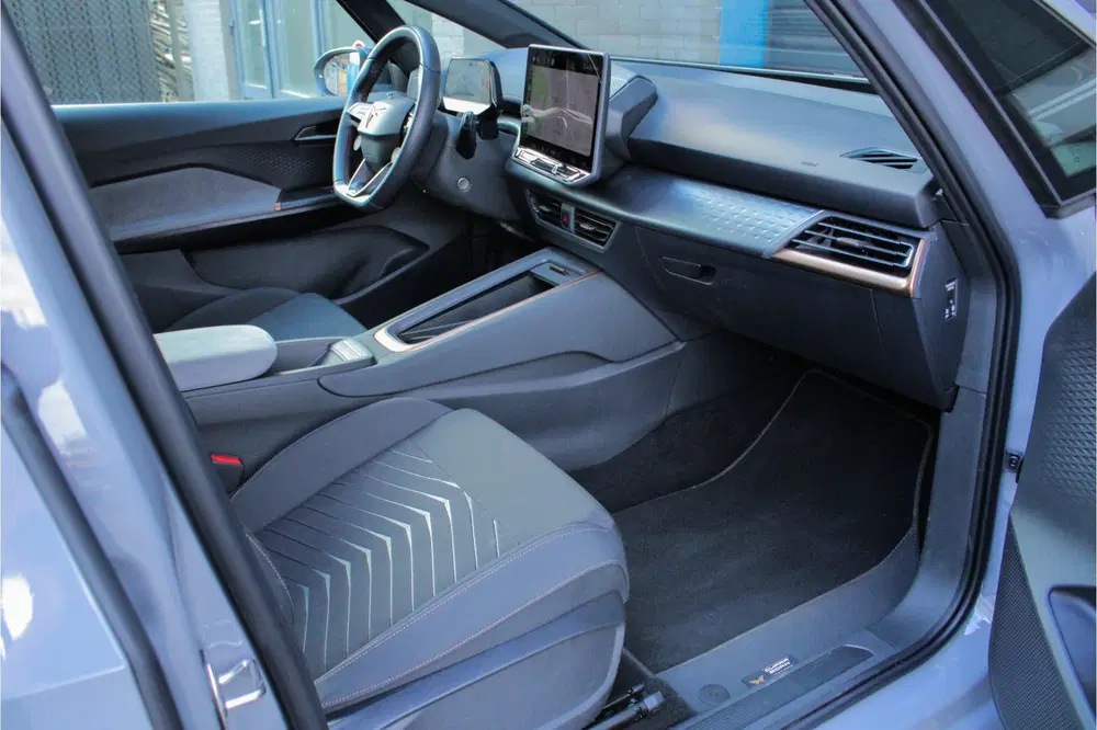 Cupra Born E-Boost 63 kWh 231pk uit 2024, foto 4