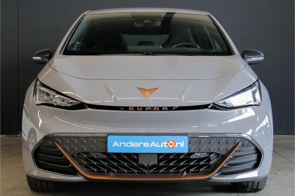Cupra Born E-Boost 63 kWh 231pk uit 2024, foto 6