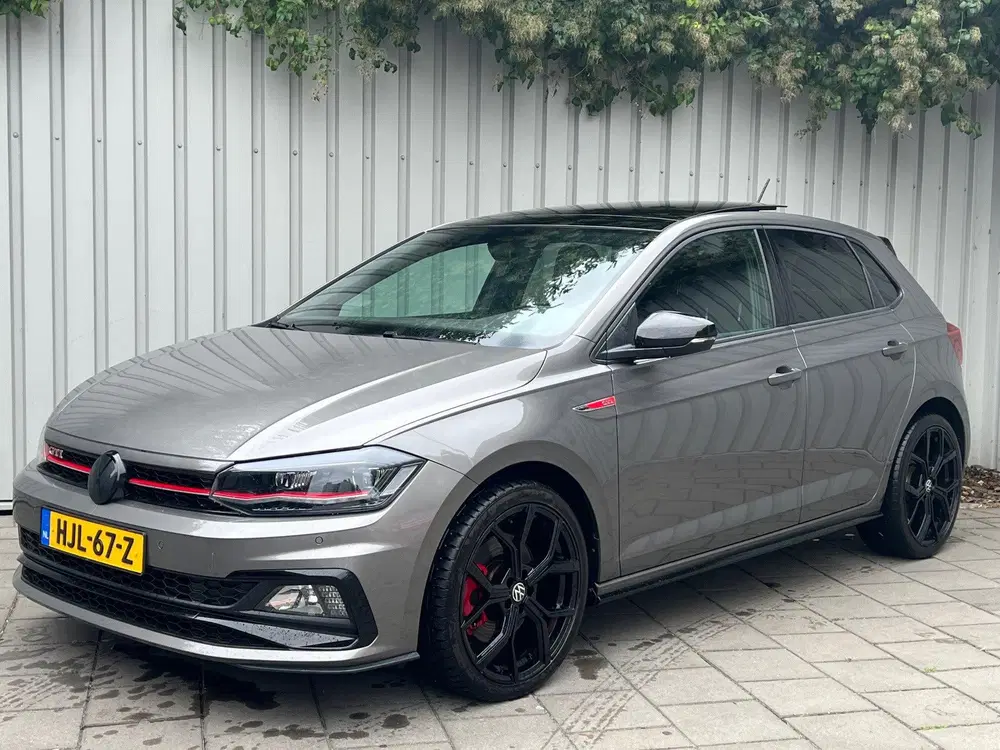 Volkswagen Polo 2.0 TSI GTI uit 2020, foto 2